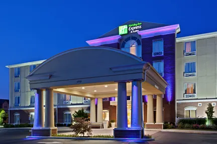 Holiday Inn Express & Suites Schererville
