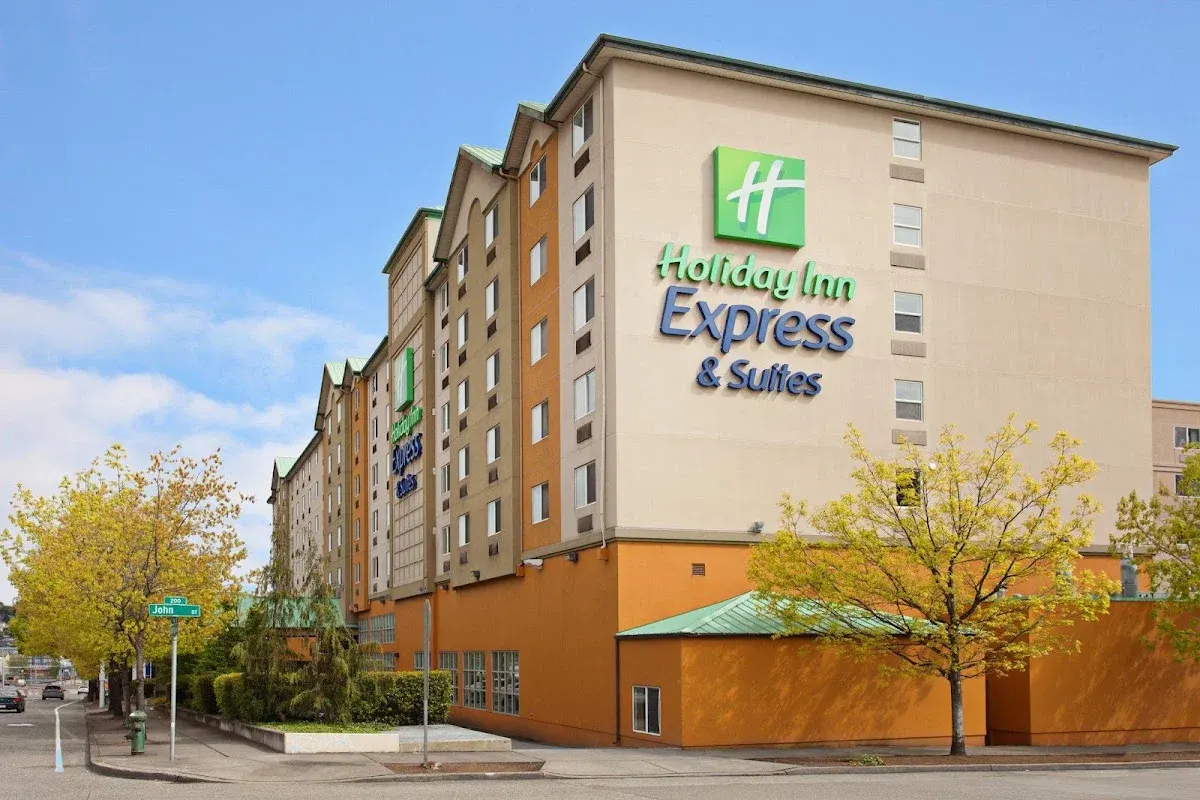 Holiday Inn Express & Suites Seattle-City Center