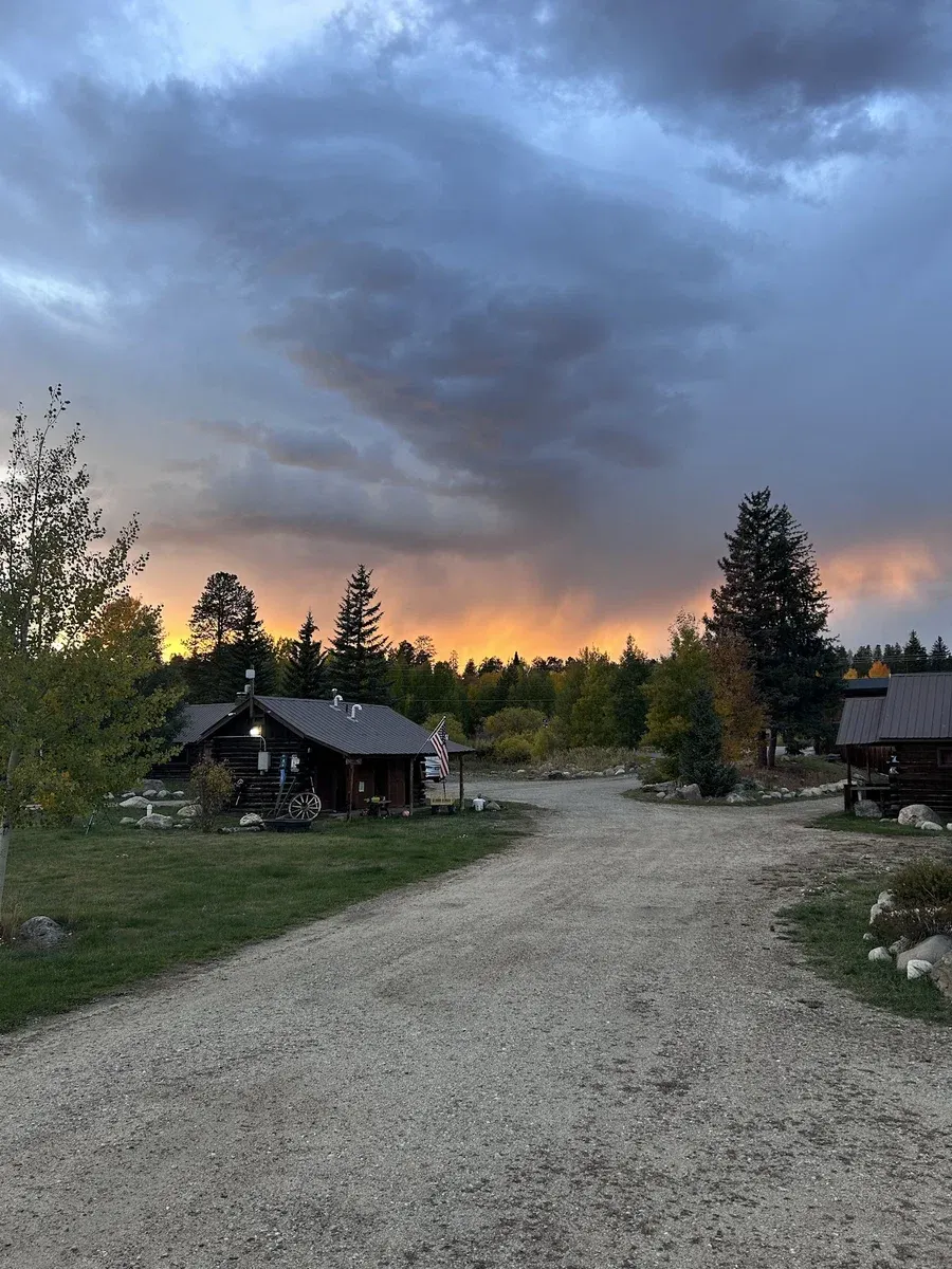 Colorado Cabin Adventures