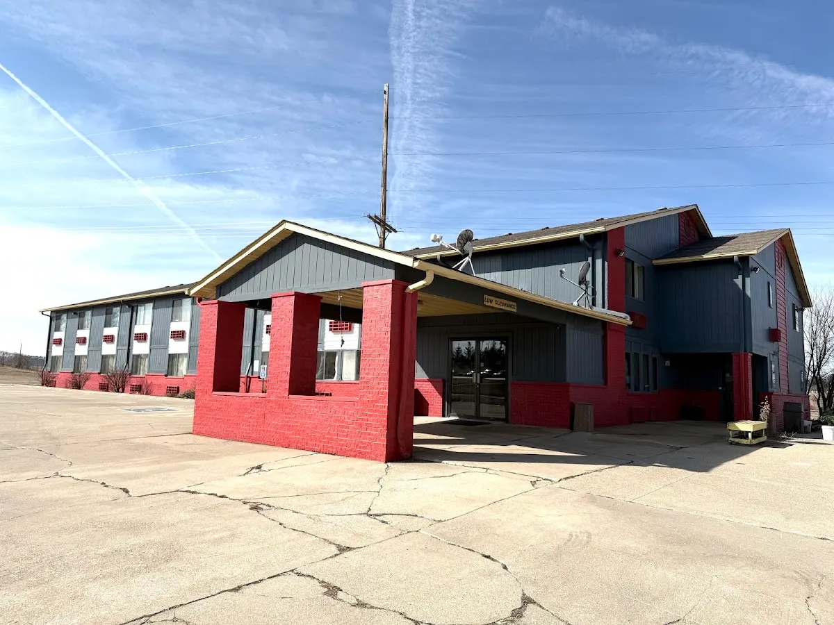 Circle S Motel