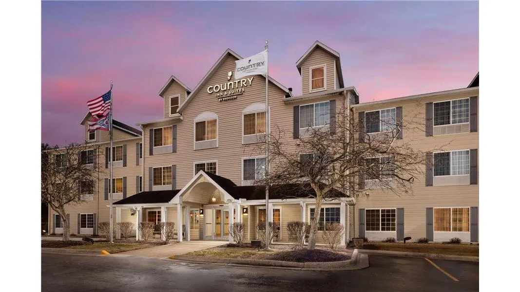 Country Inn & Suites by Radisson, Springfield, OH