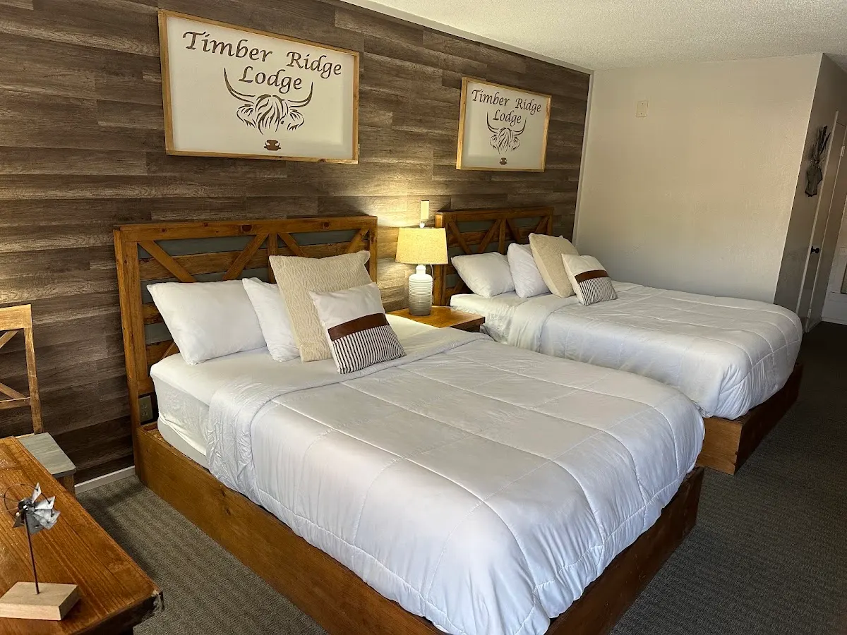 Timber Ridge Lodge Motel Walking Distance from Gatlinburg Downtown
