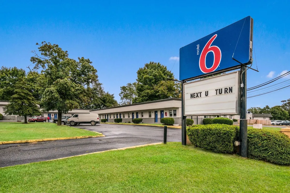 Motel 6 Tinton Falls, NJ – Neptune