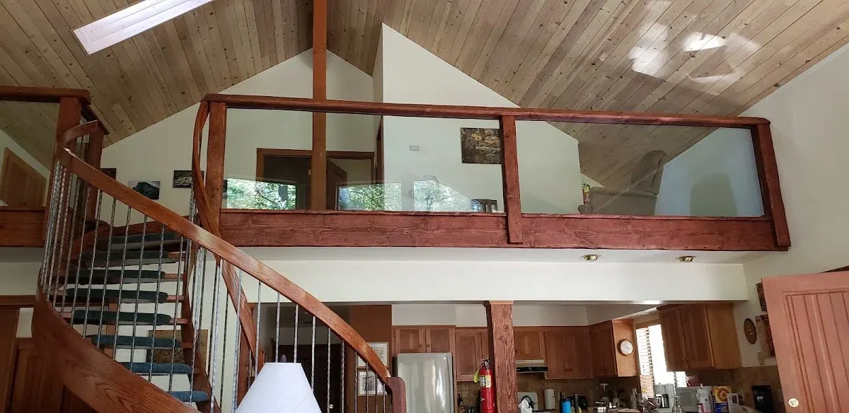 Jolie Cabin