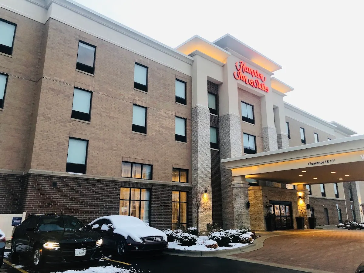 Hampton Inn & Suites Detroit/Warren