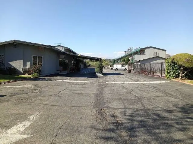 Pomona Inn Motel