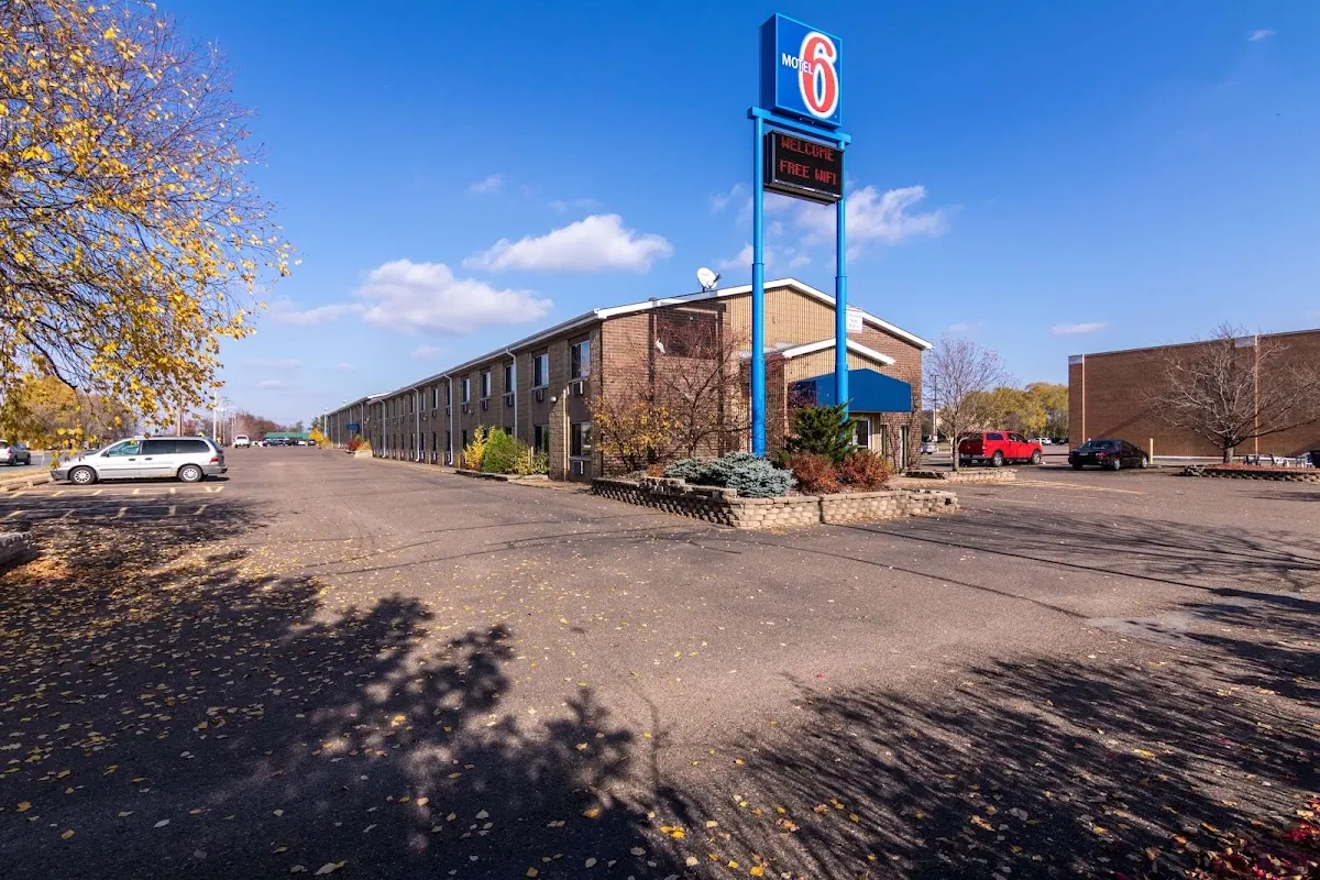 Motel 6 Eau Claire, WI