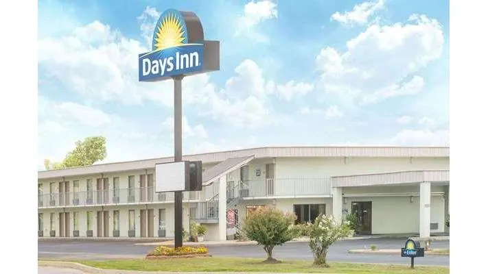 Days Inn by Wyndham Ripley