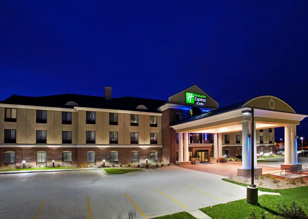 Holiday Inn Express & Suites East Lansing by IHG