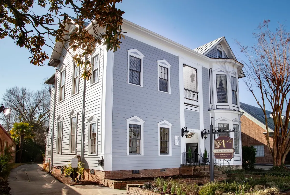 Aerie Bed & Breakfast
