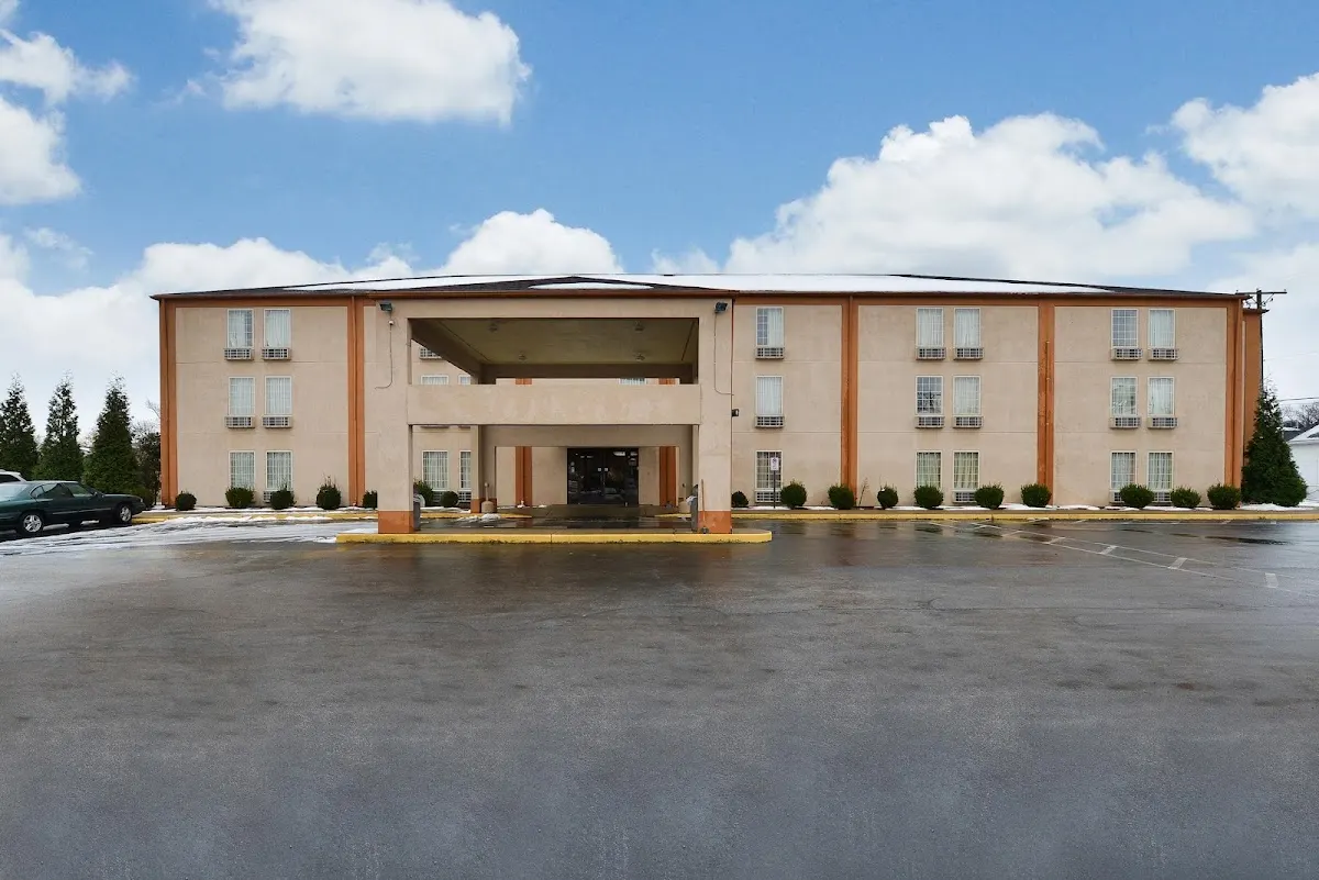 American Inn Evansville