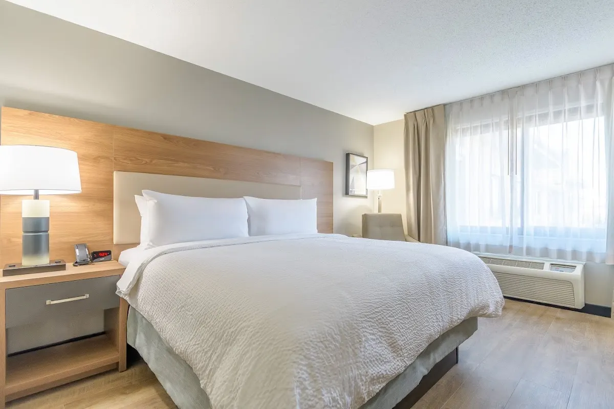 Candlewood Suites Southfield