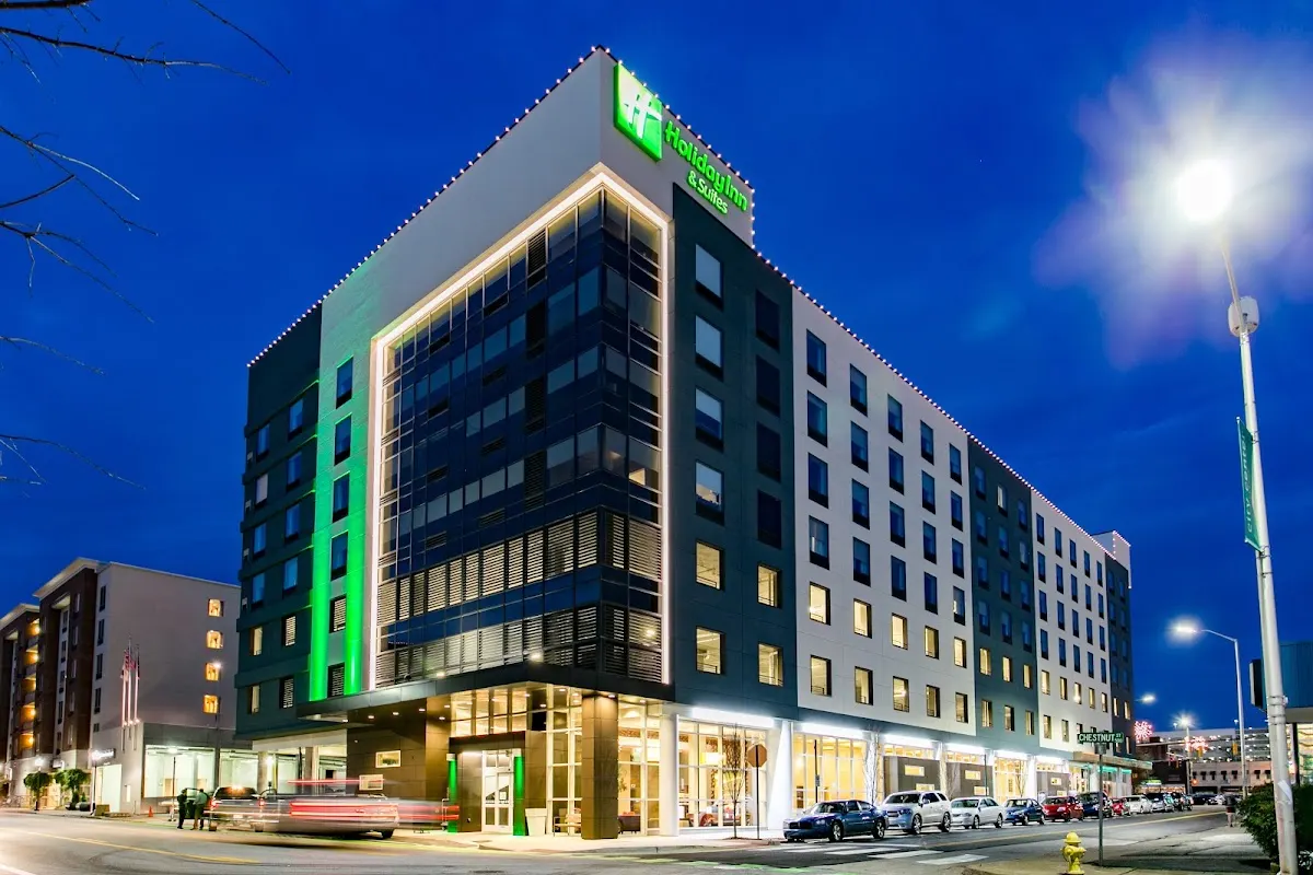 Holiday Inn & Suites Chattanooga Downtown by IHG