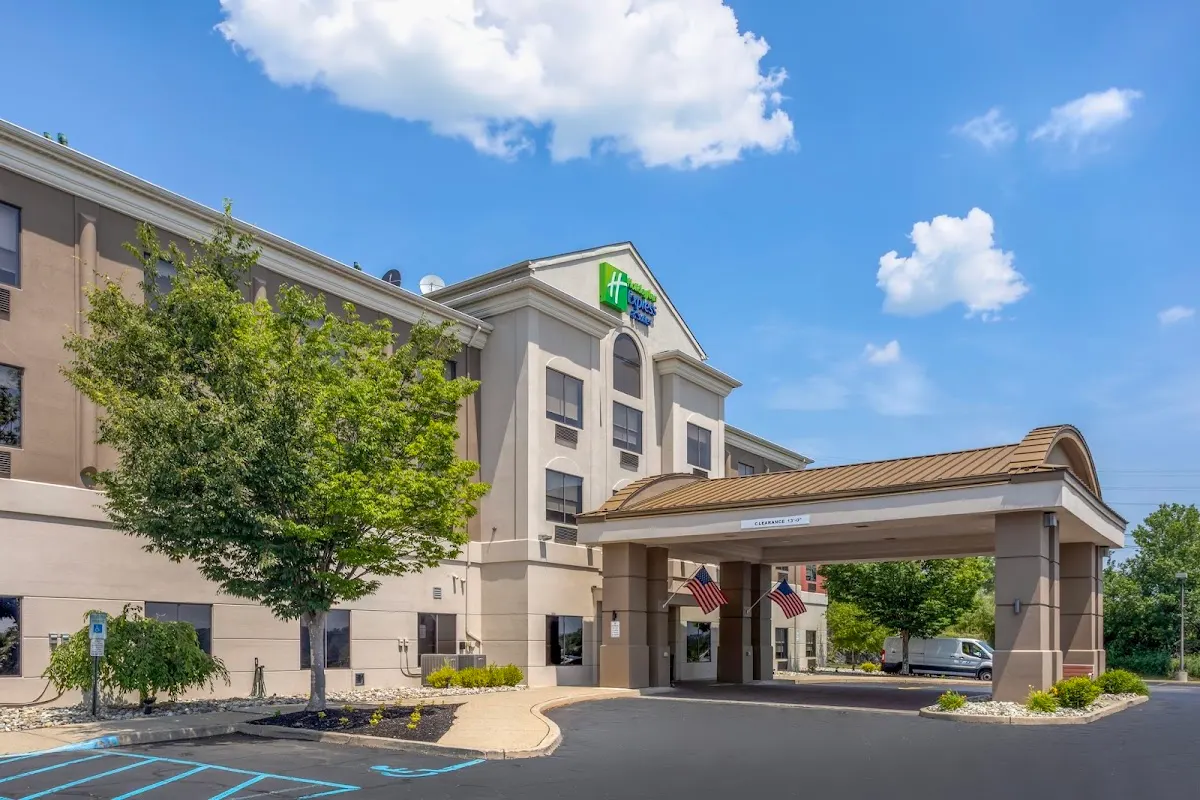 Holiday Inn Express & Suites Newton Sparta by IHG