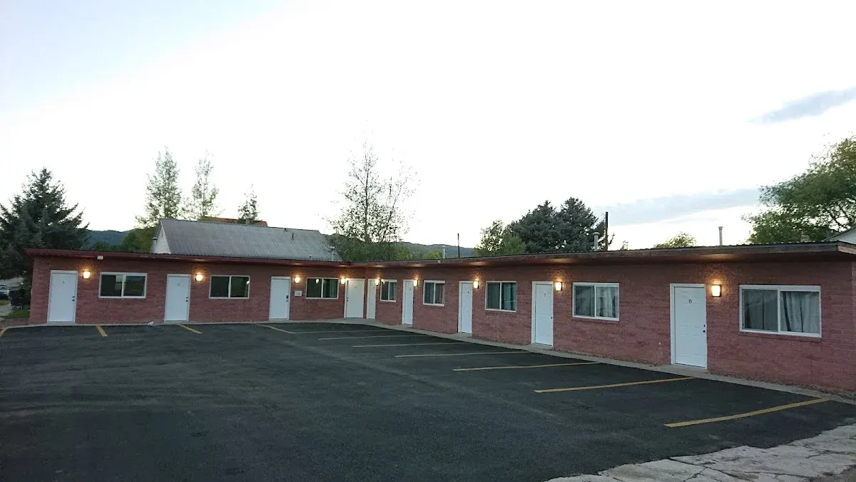 Caribou Gem Motel