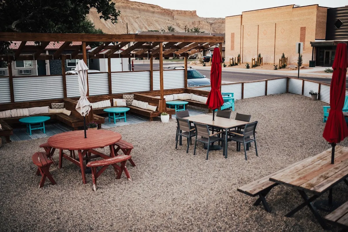 Spoke and Vine Motel