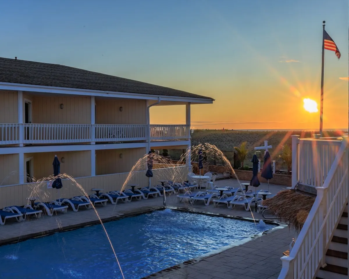 The White Sands Oceanfront Hotel & Spa
