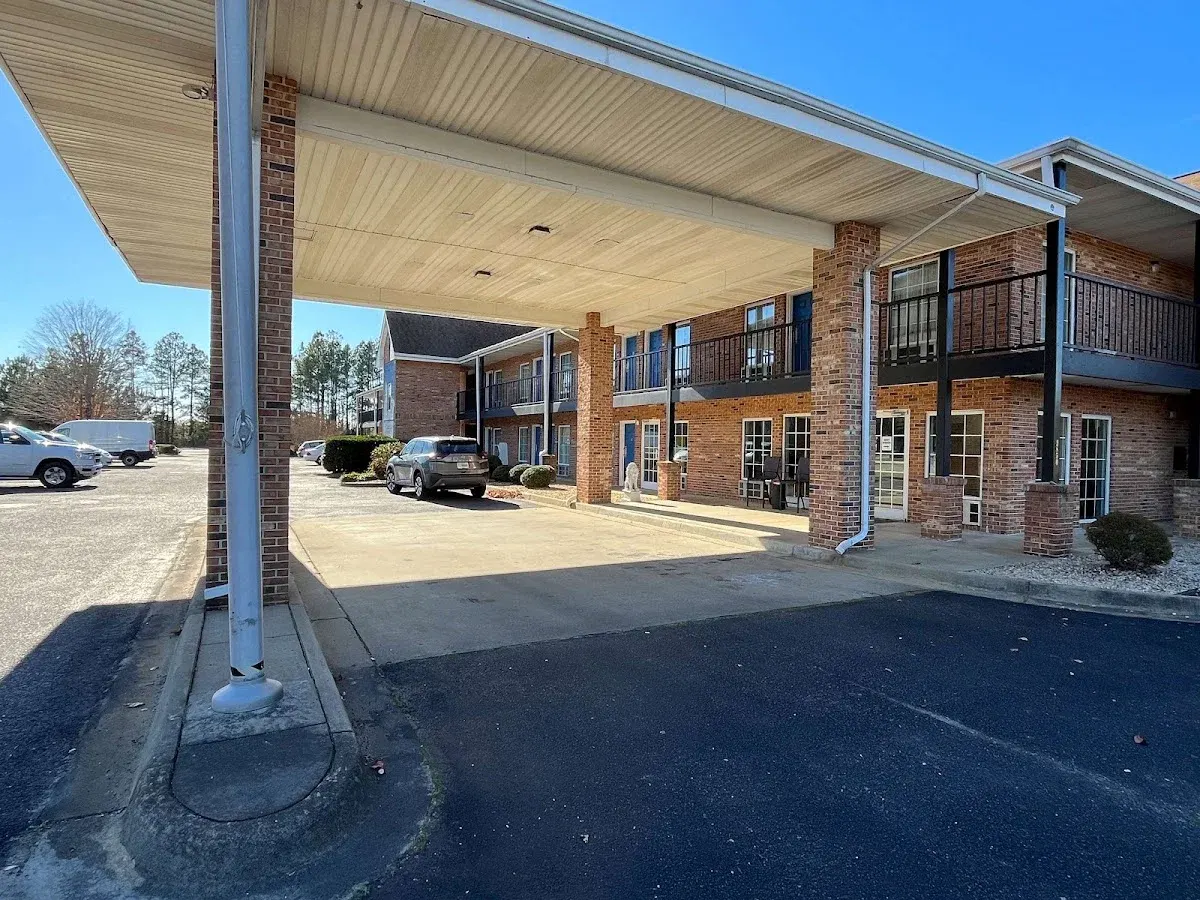 Motel 6 Bracey, VA – I-85