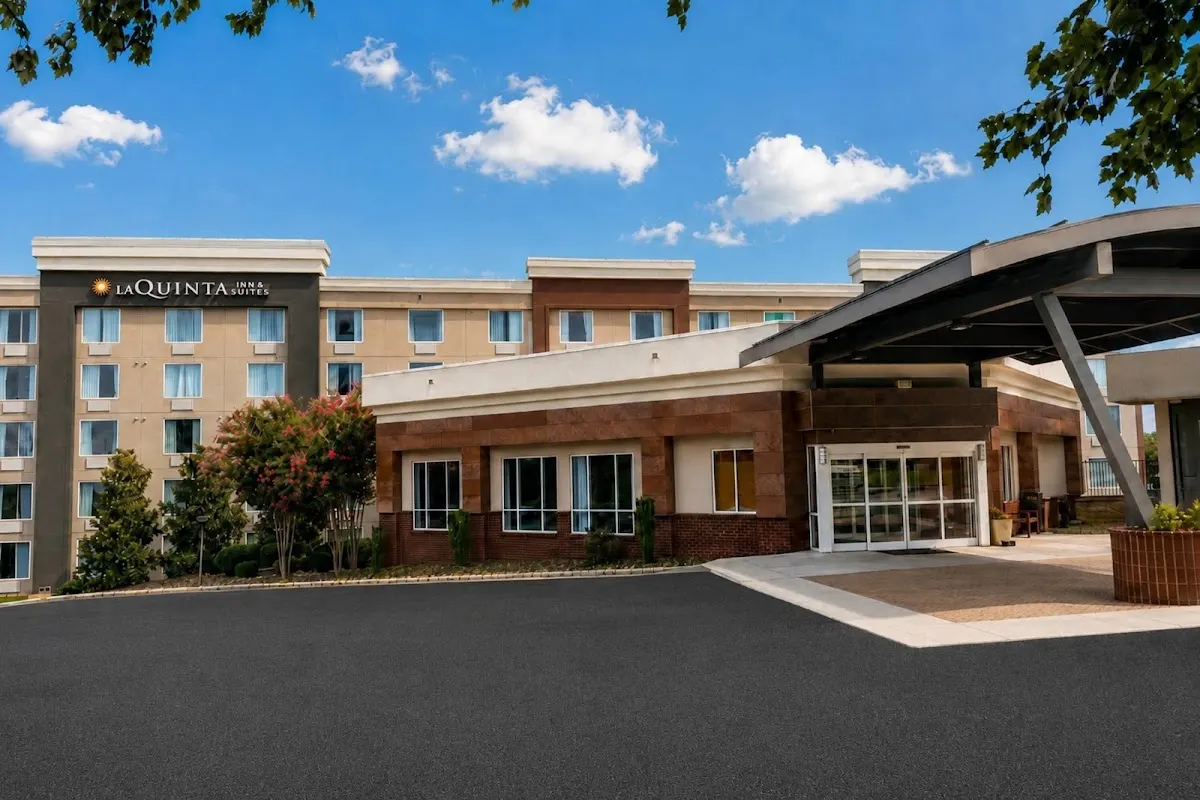 La Quinta Inn & Suites by Wyndham Lynchburg at Liberty Univ.