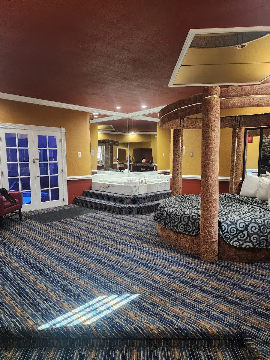 Inn of the Dove - Cherry Hill