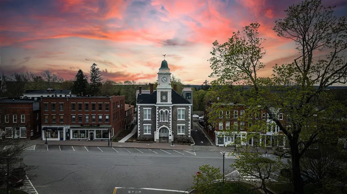 The Abner Hotel