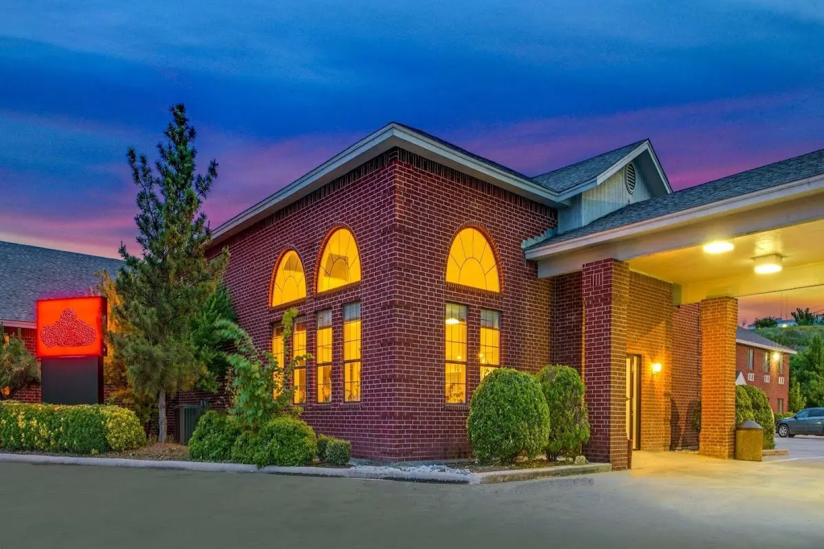 Travelodge By Wyndham Decatur TX I-287