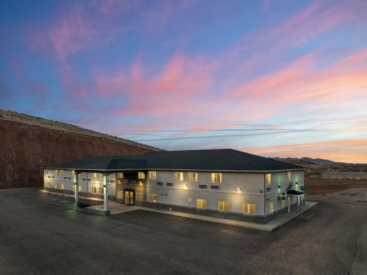 Quality Inn & Suites Salina National Forest Area