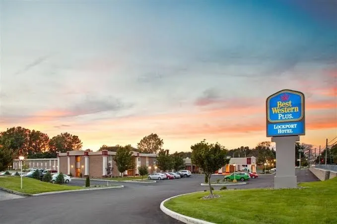 Lockport Hotel