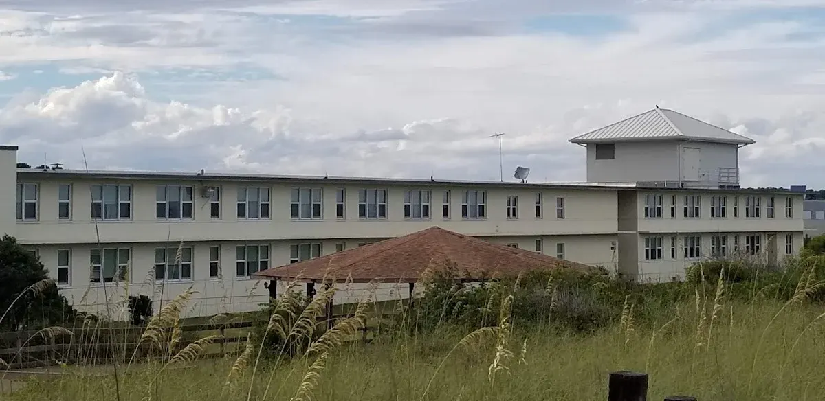 Navy Inn Dam Neck