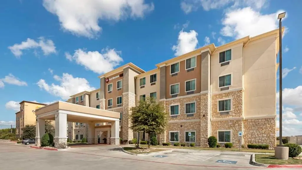 Best Western Plus Buda Austin Inn & Suites