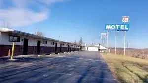 OYO Hotel Dalton PA I-81