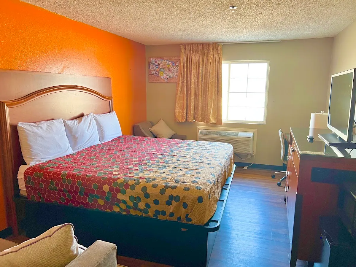 Express Inn & Suites San Antonio SeaWorld Medical CTR