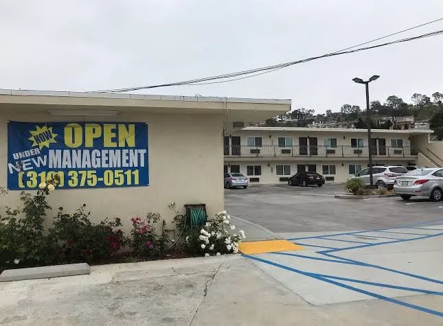 Driftwood Motel
