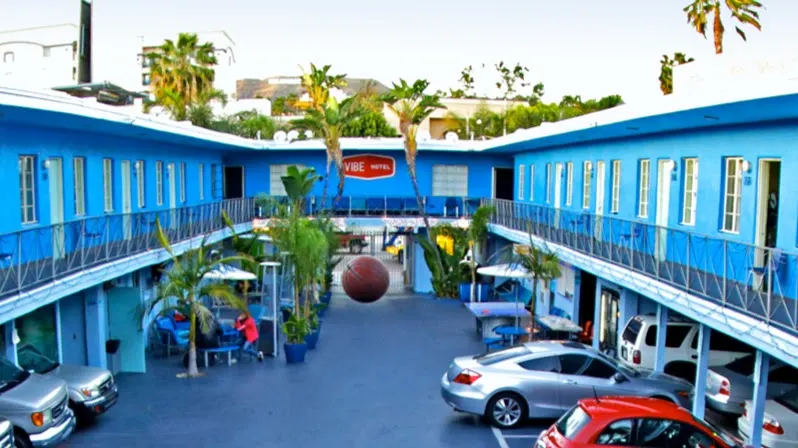 Vibe Hotel Hollywood
