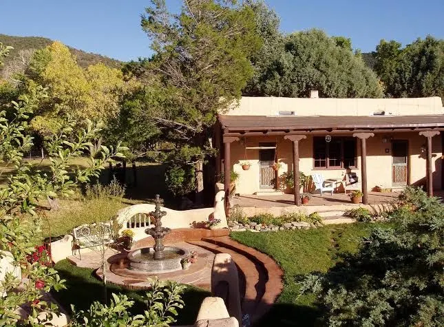Old Taos Guesthouse