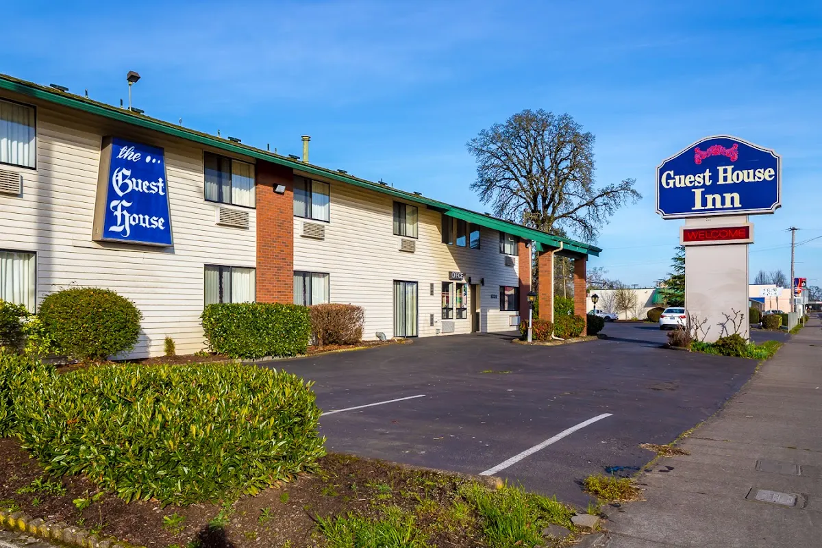 Guest House Inn Junction City