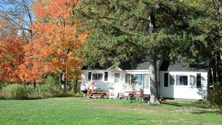 Bodin's Bayfield Resort