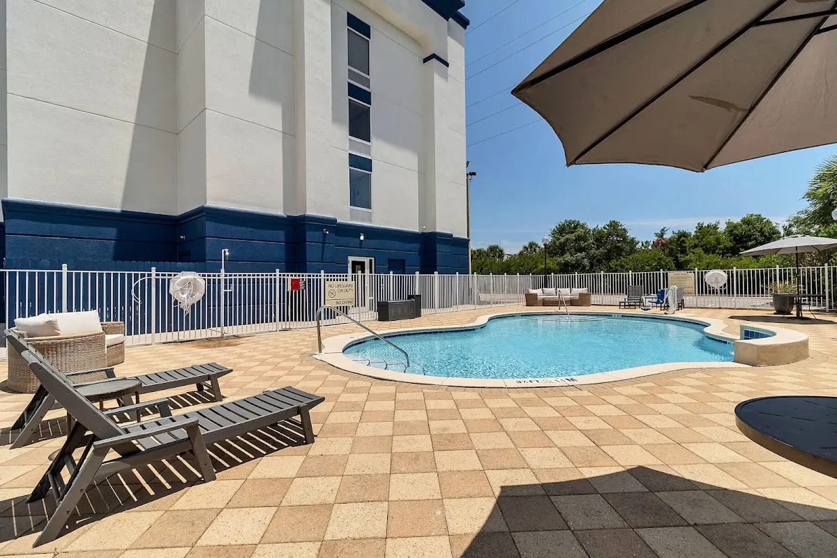 Holiday Inn Express & Suites Destin - Miramar Beach by IHG