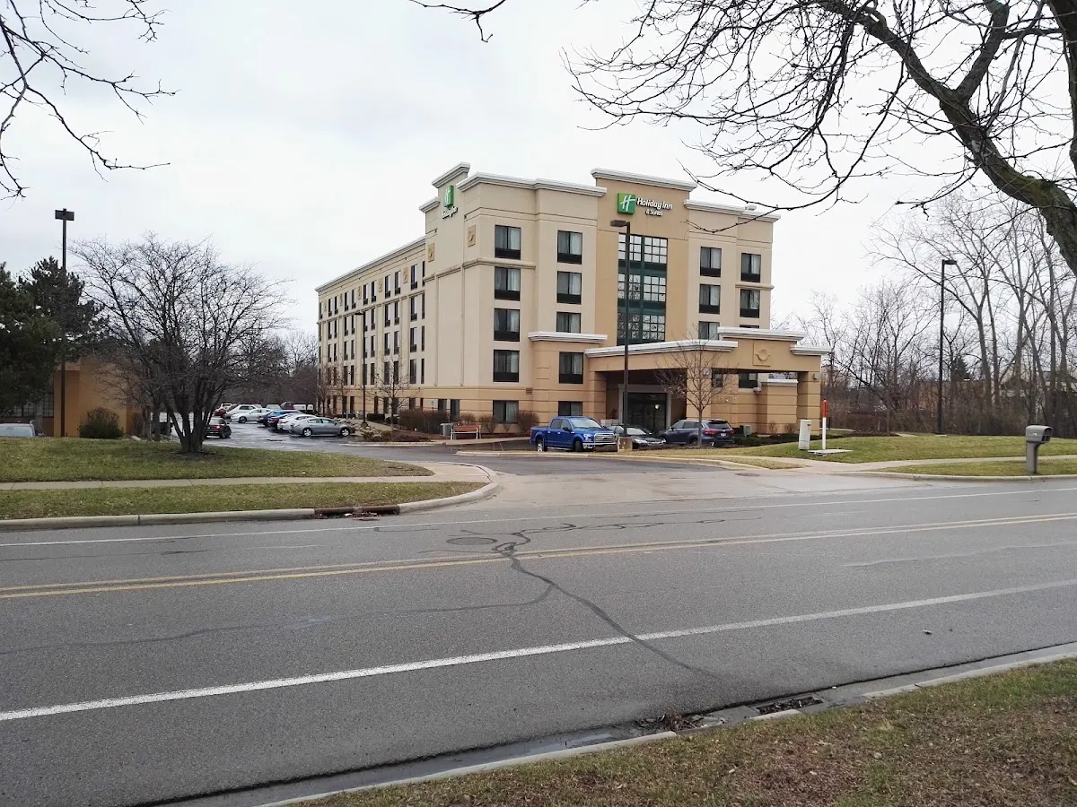 Holiday Inn & Suites Ann Arbor Univ. Michigan Area