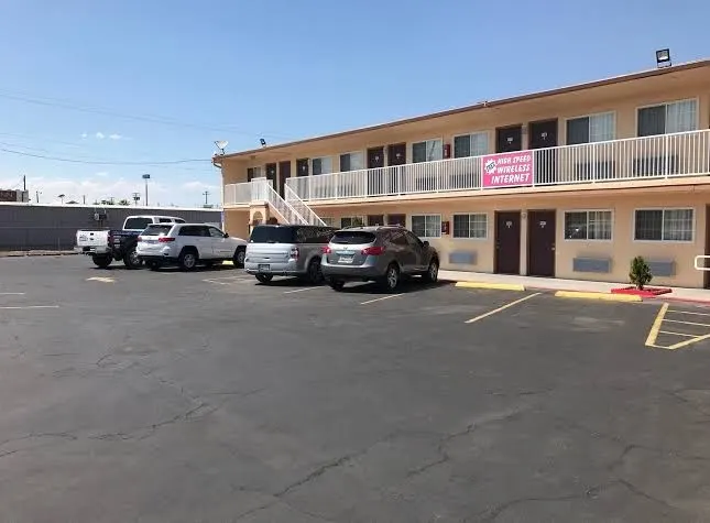 Budget Inn
