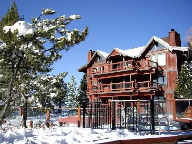 Tahoe Edgelake Beach Club