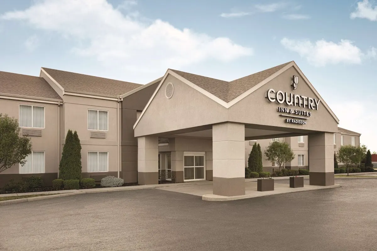 Country Inn & Suites by Radisson, Port Clinton, OH