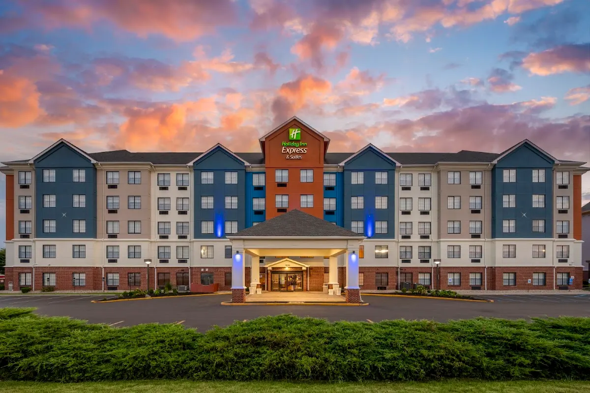 Holiday Inn Express & Suites Indianapolis - East by IHG
