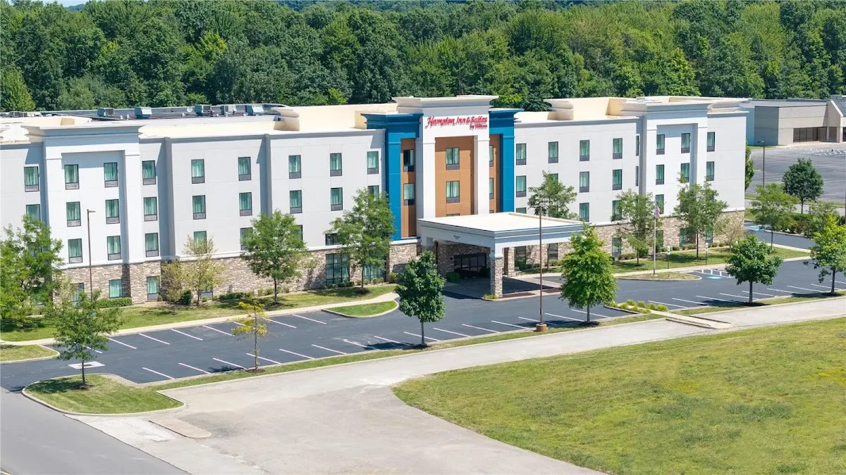 Hampton Inn & Suites Niles/Warren