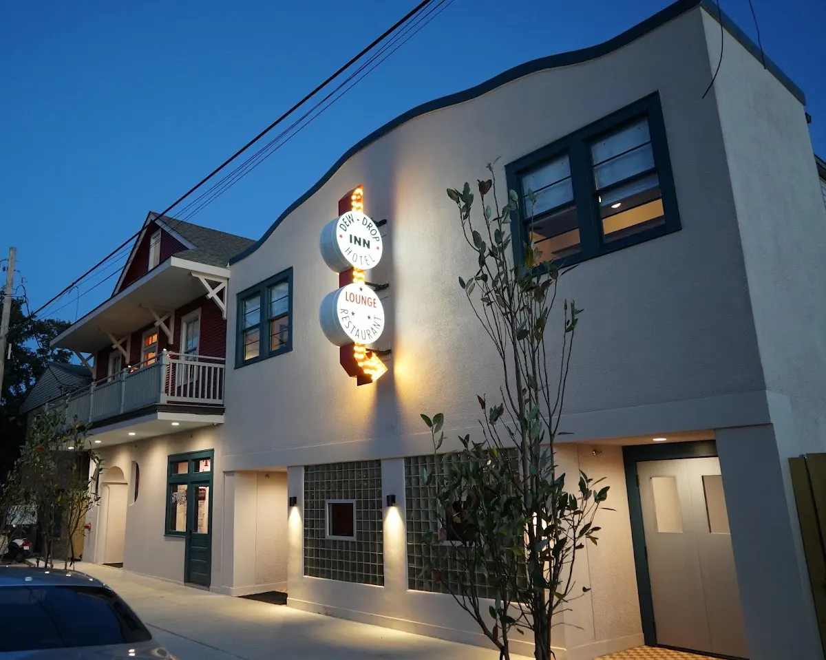 Dew Drop Inn Hotel & Lounge - Historic Boutique Hotel in New Orleans LA