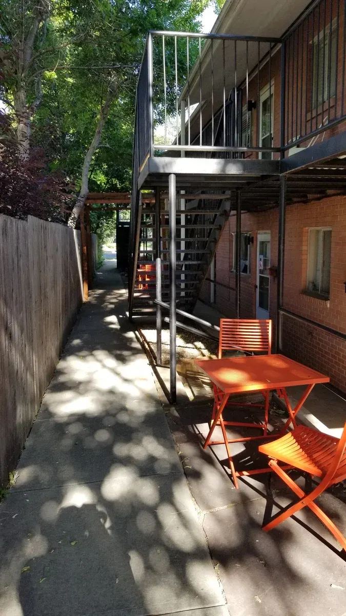 220 Old Town Flats