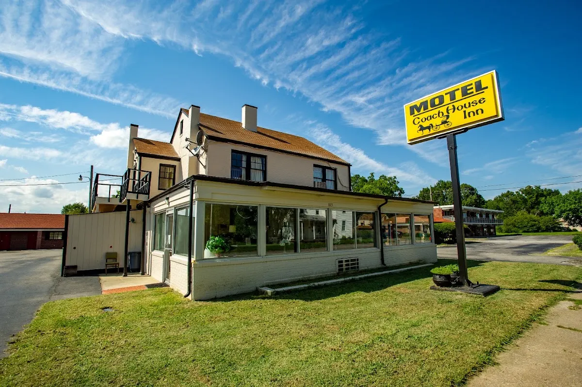 Motel Coach House Inn