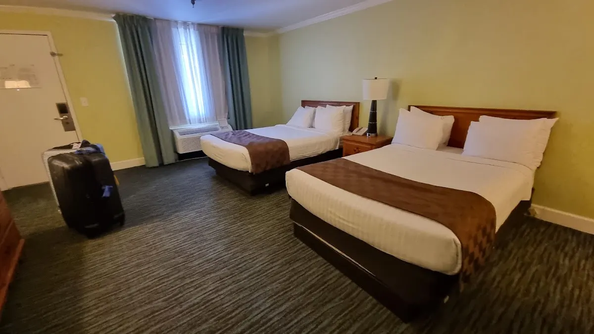 The University Inn at Emory