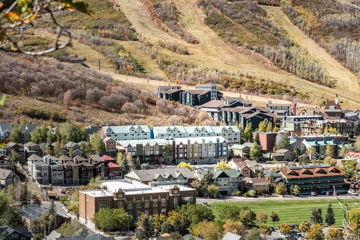 Sweetwater Lift Lodge Resort
