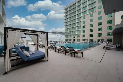 AC Hotel Fort Lauderdale Airport
